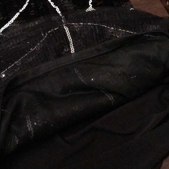 Black widow Halloween sequins dress. 🍁🍂 - Picture 8 of 8